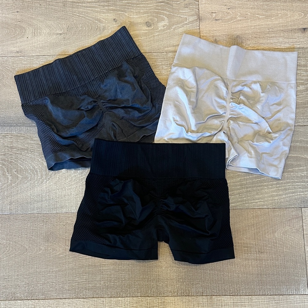 Source Unknown Shapewear Set of 3- Black Taupe and Gray